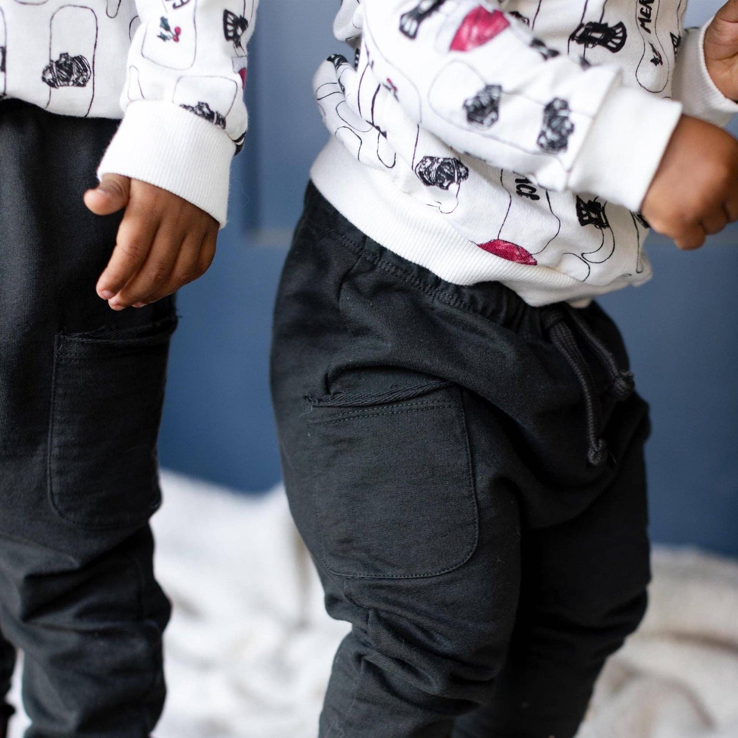 Deck The Slopes Sweatshirt & Pants Set