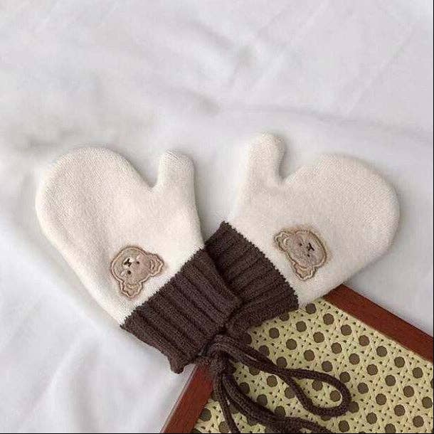 Coffee and Cream Winter Gloves
